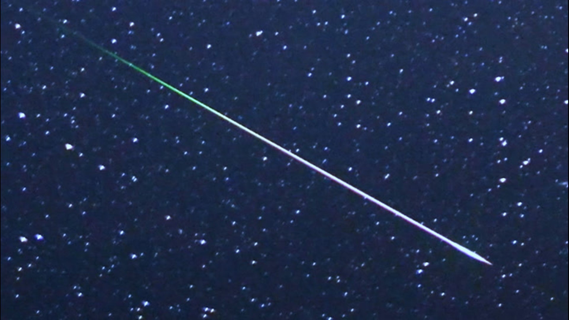 The best meteor shower since August will put a dazzling display on the night of Oct. 20-21, but be sure to bundle up for a chilly night of stargazing.