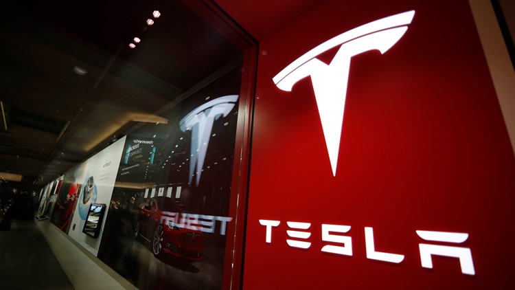 Tesla recalls nearly 363,000 vehicles over 'Full Self-Driving' software