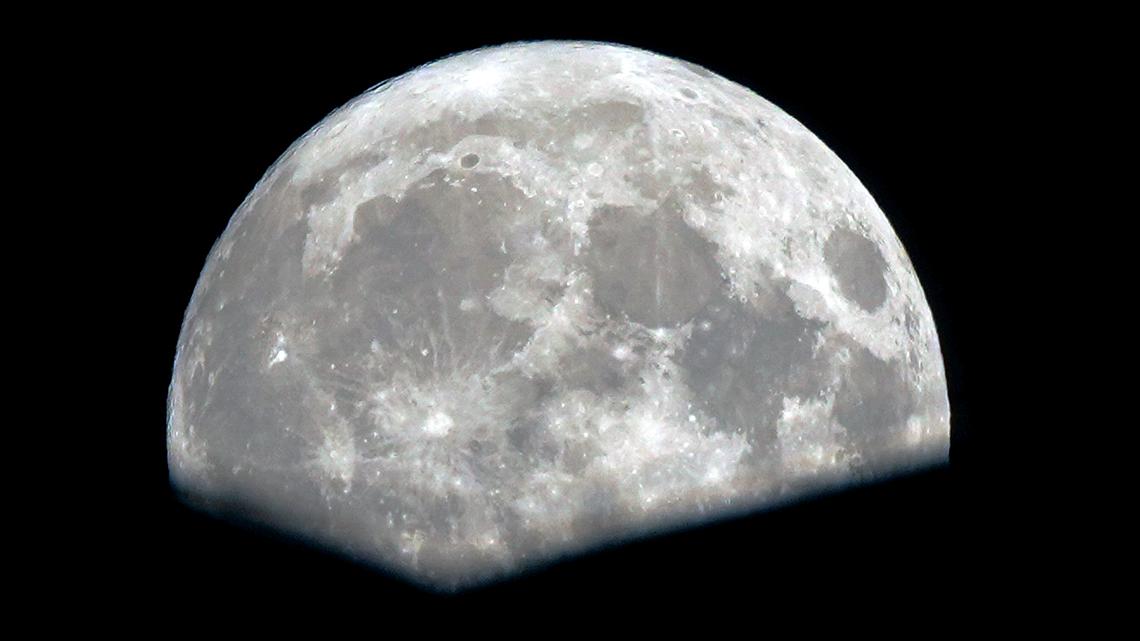 Will the moon be blue tonight? What is a blue supermoon? | wzzm13.com