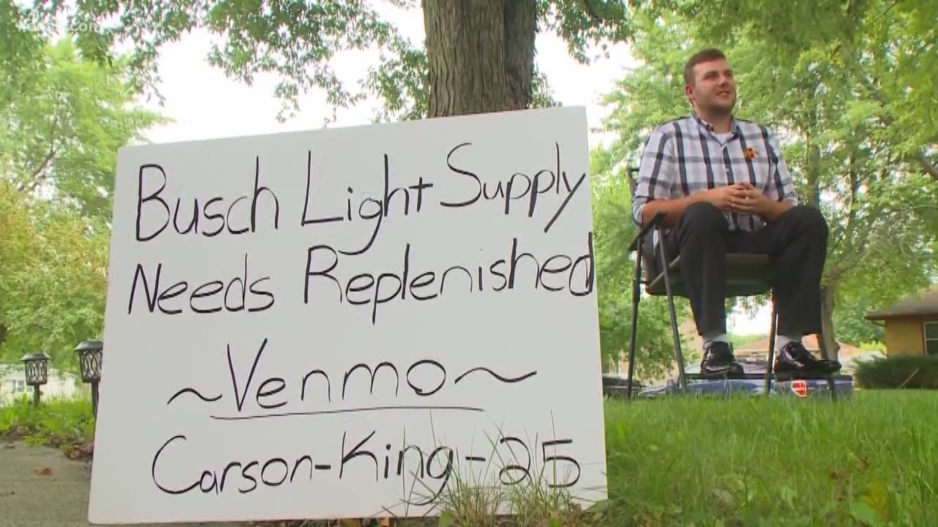 Carson King, who launched a viral fundraiser for a children's hospital with his College GameDay sign, is apologizing for old social media posts.