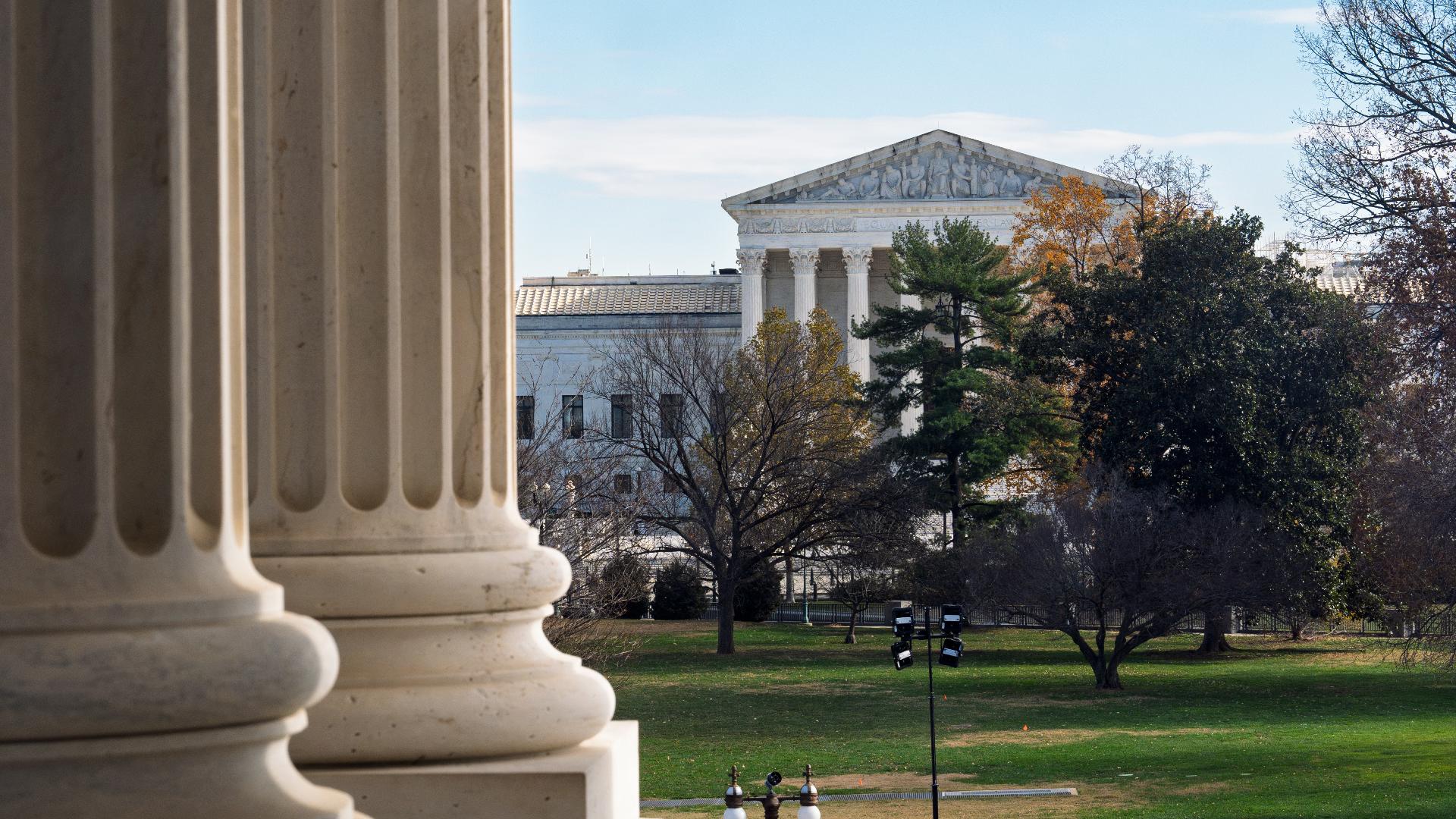 Supreme Court Hears Transgender Rights Case | Wzzm13.com