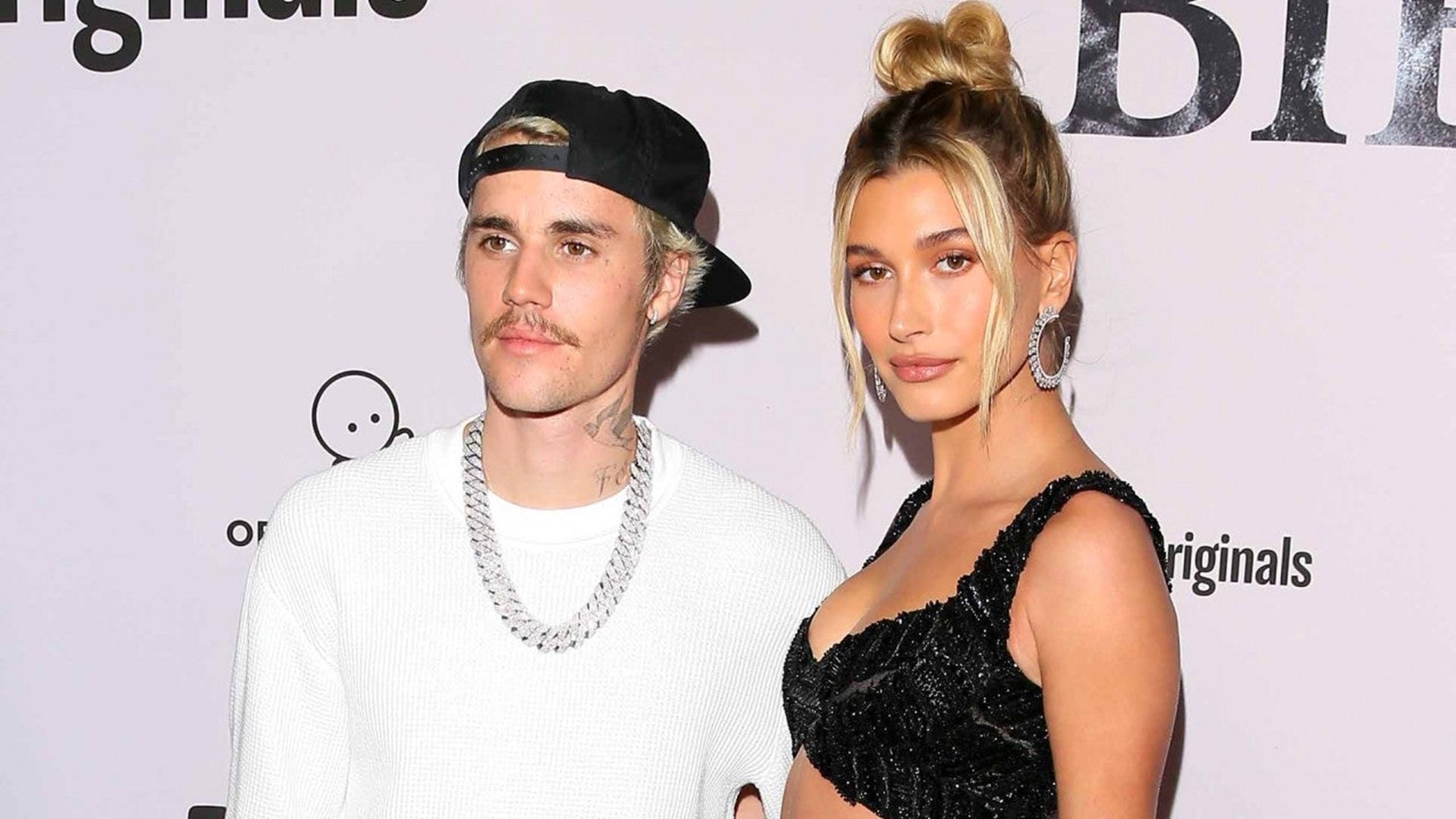 Hailey Bieber Quickly Clarifies Justin's 'mom And Dad' Pic 