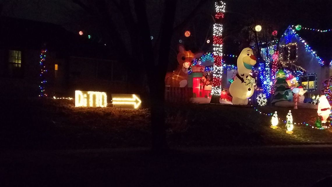 11 drive-thru holiday light displays in Minnesota in 2020 | wzzm13.com