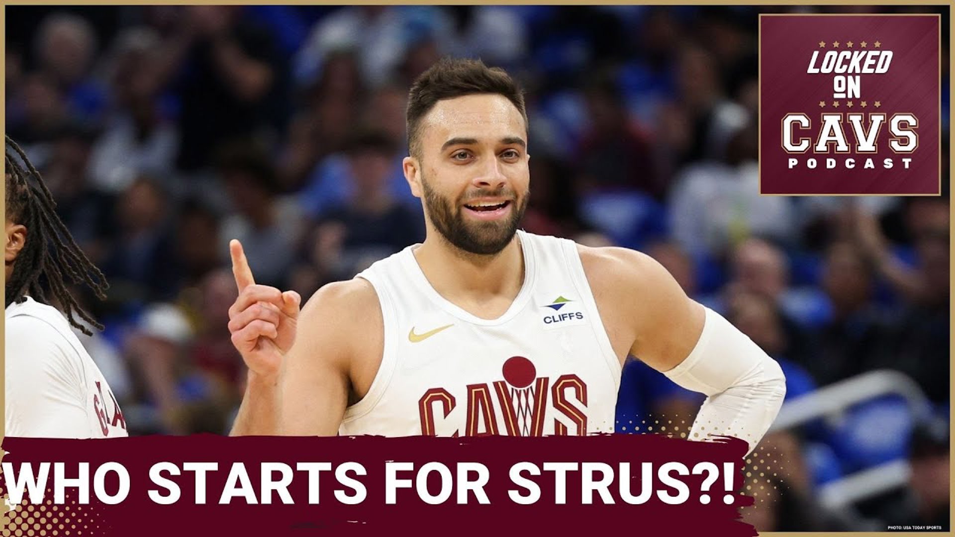 Who REPLACES Max Strus in the STARTING LINEUP for the Cleveland