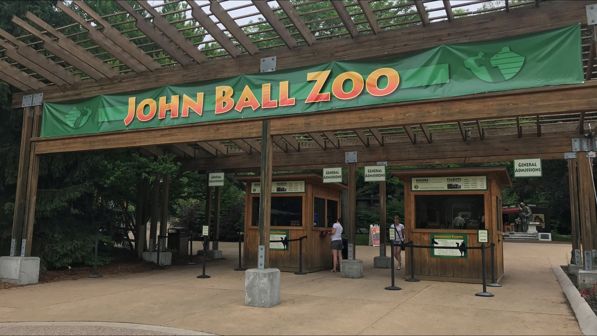 John Ball Zoo monitors animal health after 2 wolf pups die from EEE at