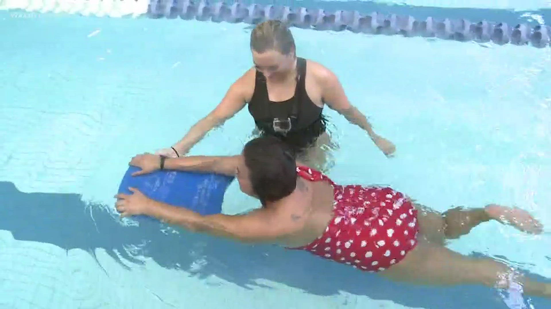 Jen Takes Swim Lessons