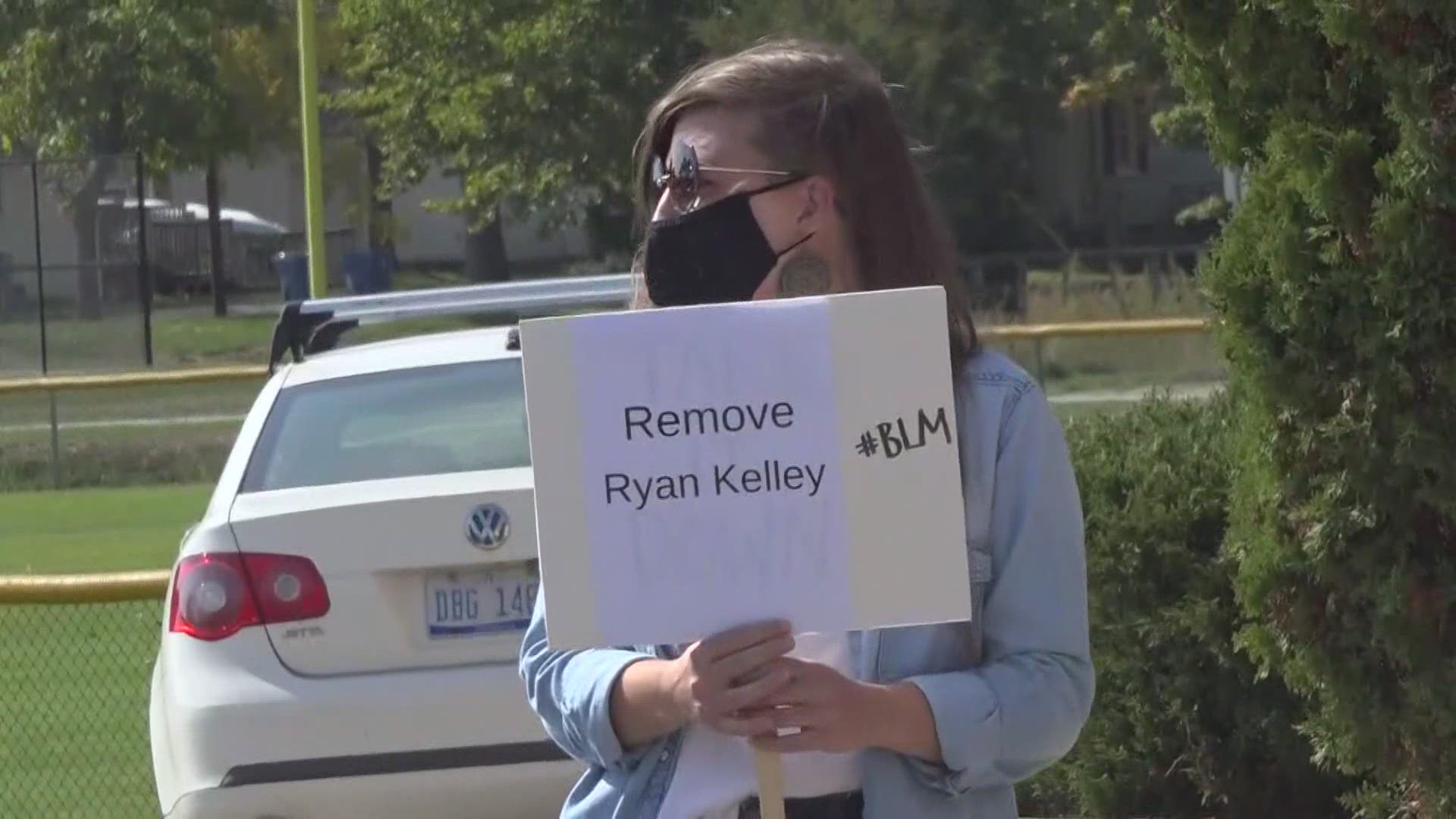 Over the summer, Commissioner Ryan Kelly attended a Confederate statue demonstration. Kelly says he invited a militia member but not William Null.