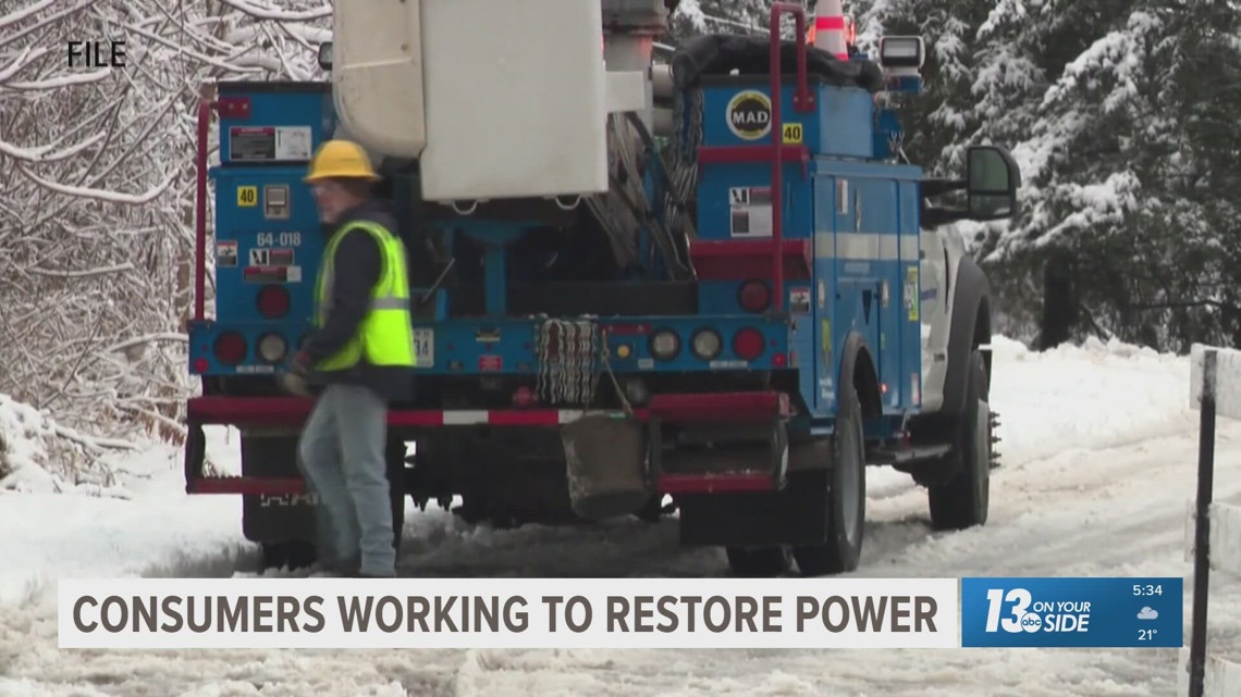 Thousands still without power following winter storm | wzzm13.com
