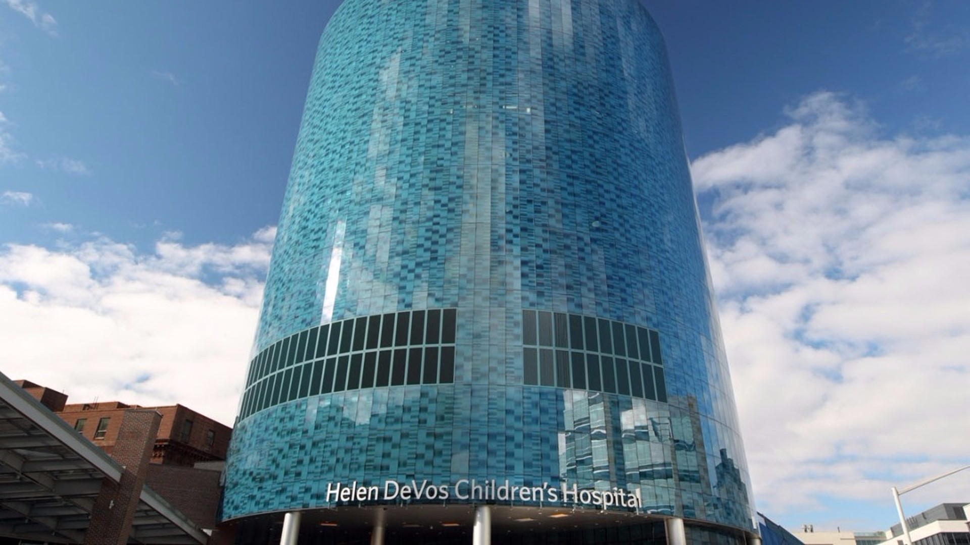 U.S. News and World Report recognizes the top 50 children’s hospitals in the nation every year and Grand Rapids’ own Helen DeVos Children’s Hospital has ranked on this list for the past eight years. In 2019, the hospital earned a spot among the top hospitals in four categories