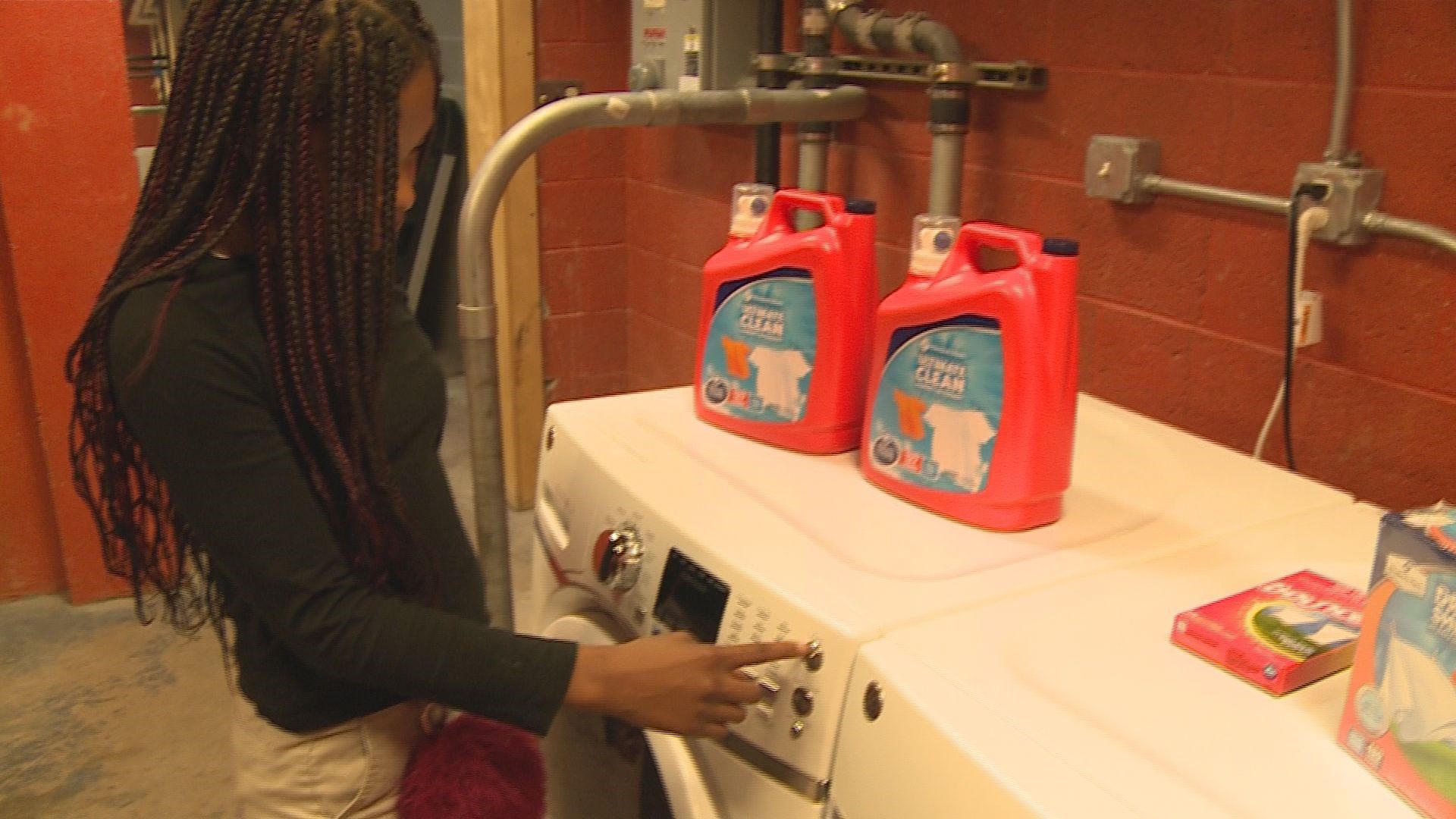 GE recently donated a brand new washer and dryer to Muskegon Heights High School after they learned how much the school spends on laundry fees for students.