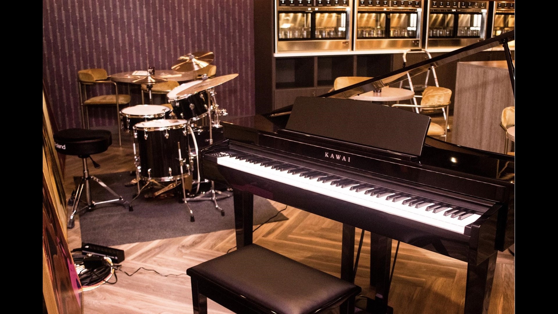 New wine and jazz bar opens in Downtown Grand Rapids