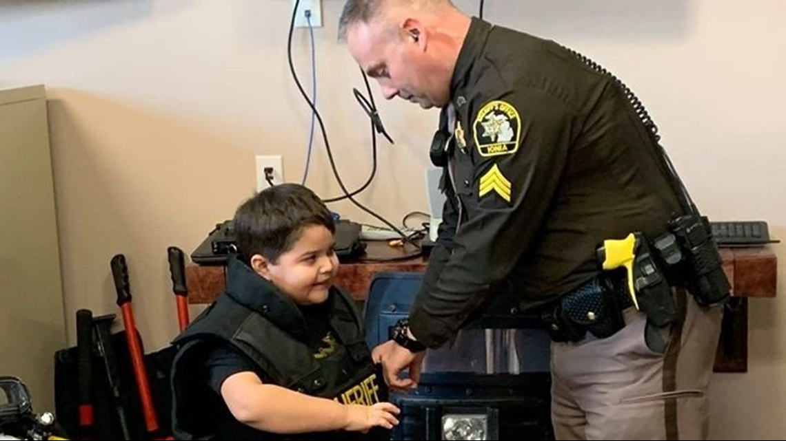5-year-old named honorary Ionia deputy sheriff dies after battling ...