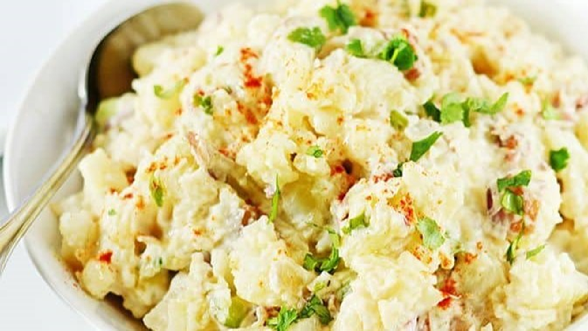 Looking for a healthy alternative for a summer side dish? The Feel Good Foodie Yumna Jawad shows us how to make potato salad made with cauliflower instead of potatoes.
