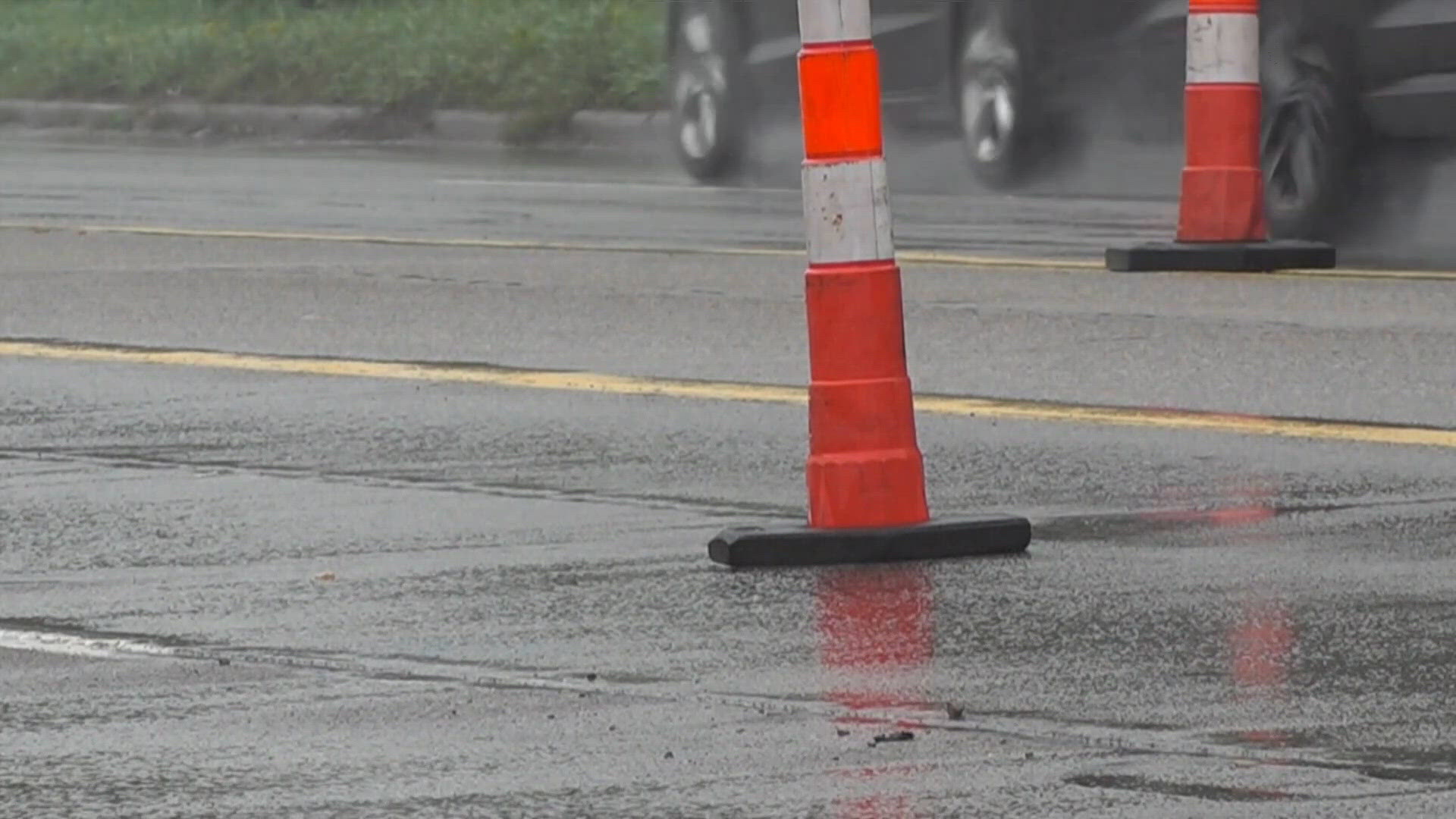 MDOT: Closure on WB I-196 extended due to sinkhole repairs | wzzm13.com