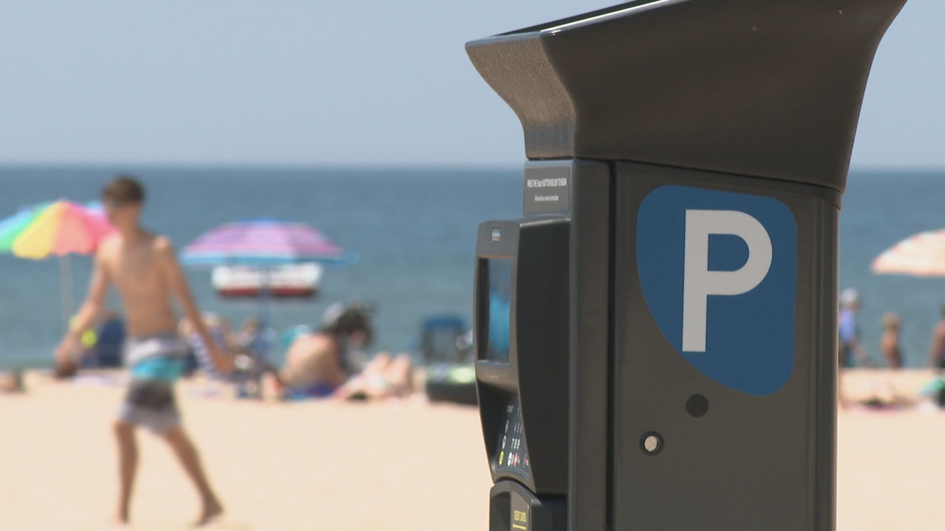 Beach Parking Passes Available For Muskegon Residents Wzzm13