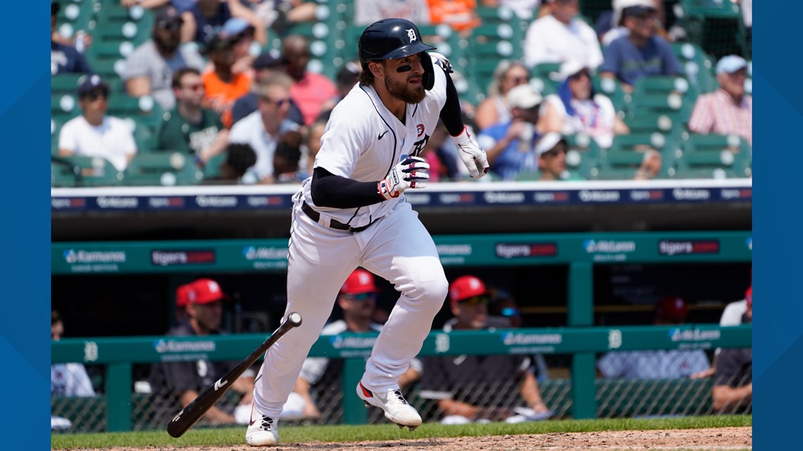 Grossman's 10th-inning squeeze bunt lifts Tigers over Astros