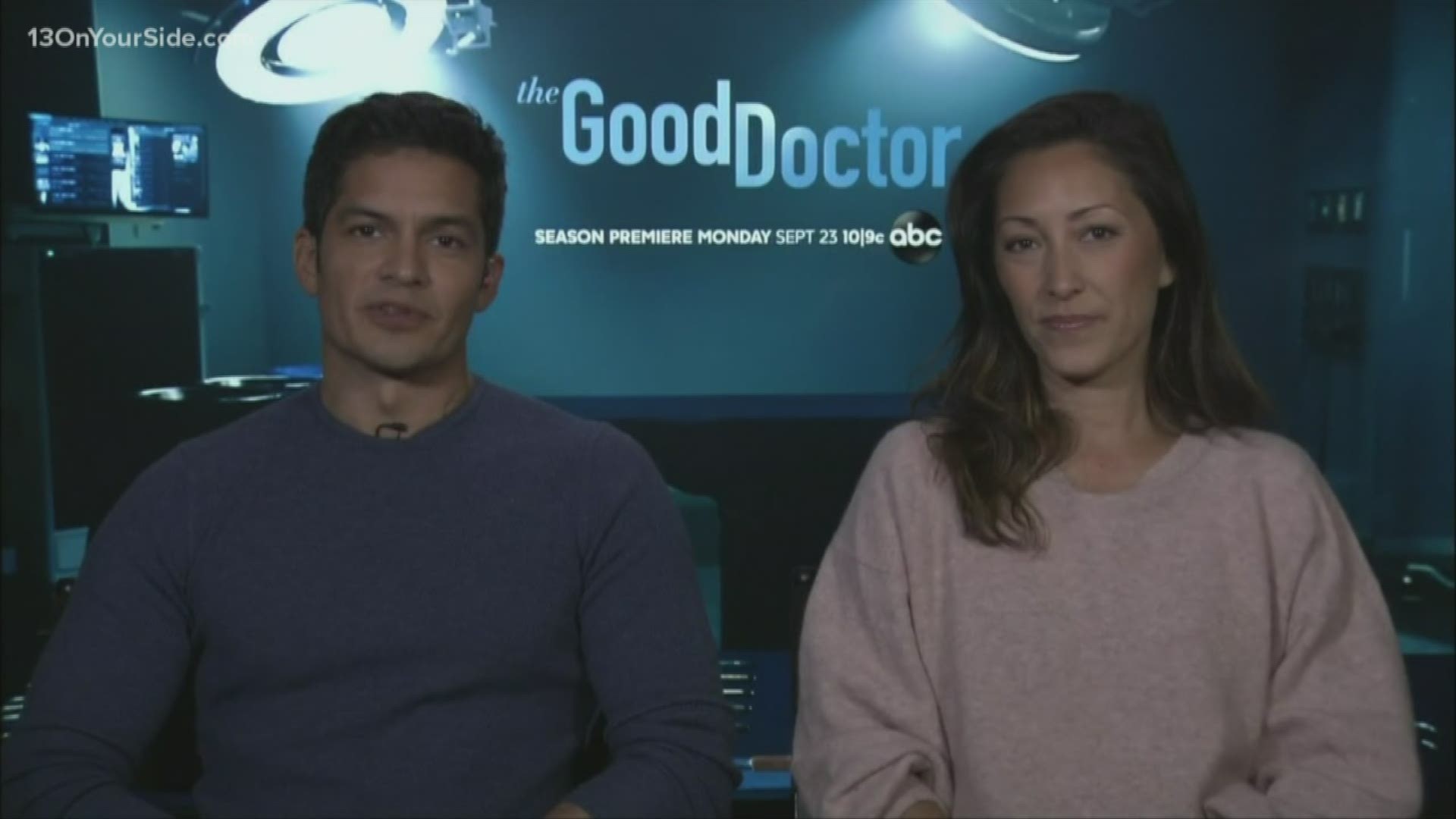 Kirk Montgomery chats with stars, Nicholas Gonzalez and Christina Chang from "The Good Doctor."