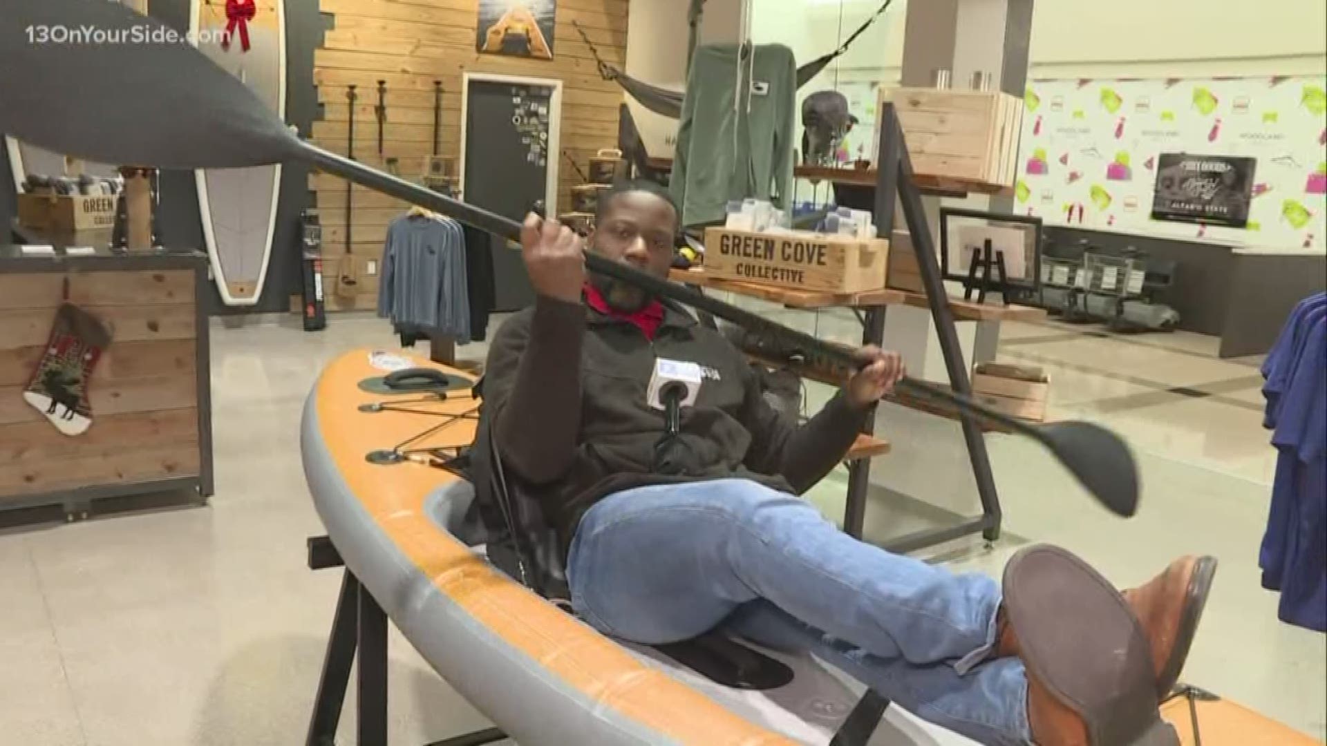 13 ON YOUR SIDE's James Starks spent the morning at Woodland Mall checking out all the Black Friday deals and kicking back in a canoe.