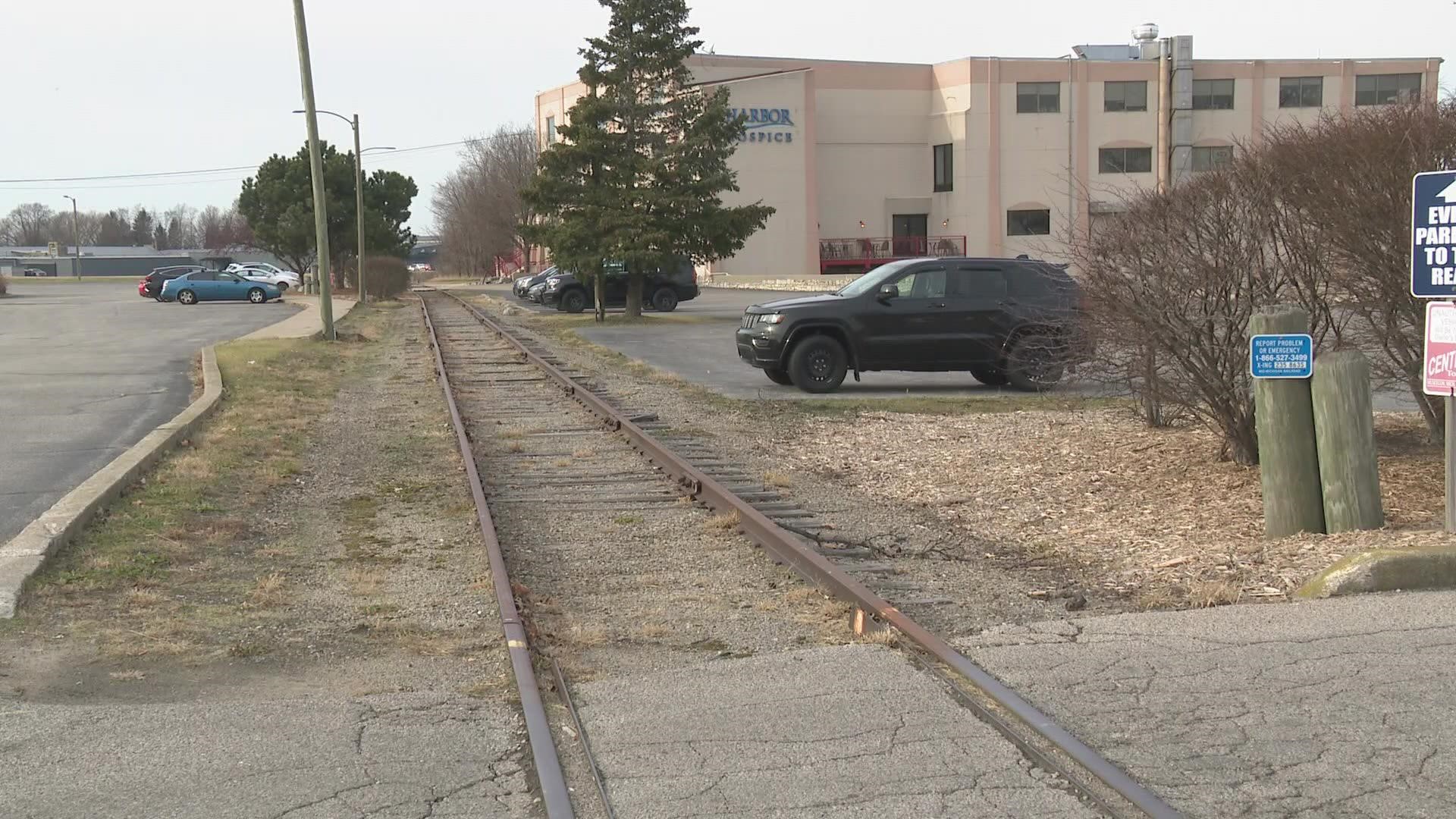 The city of Muskegon is expected to move forward with a plan to purchase a railroad line.