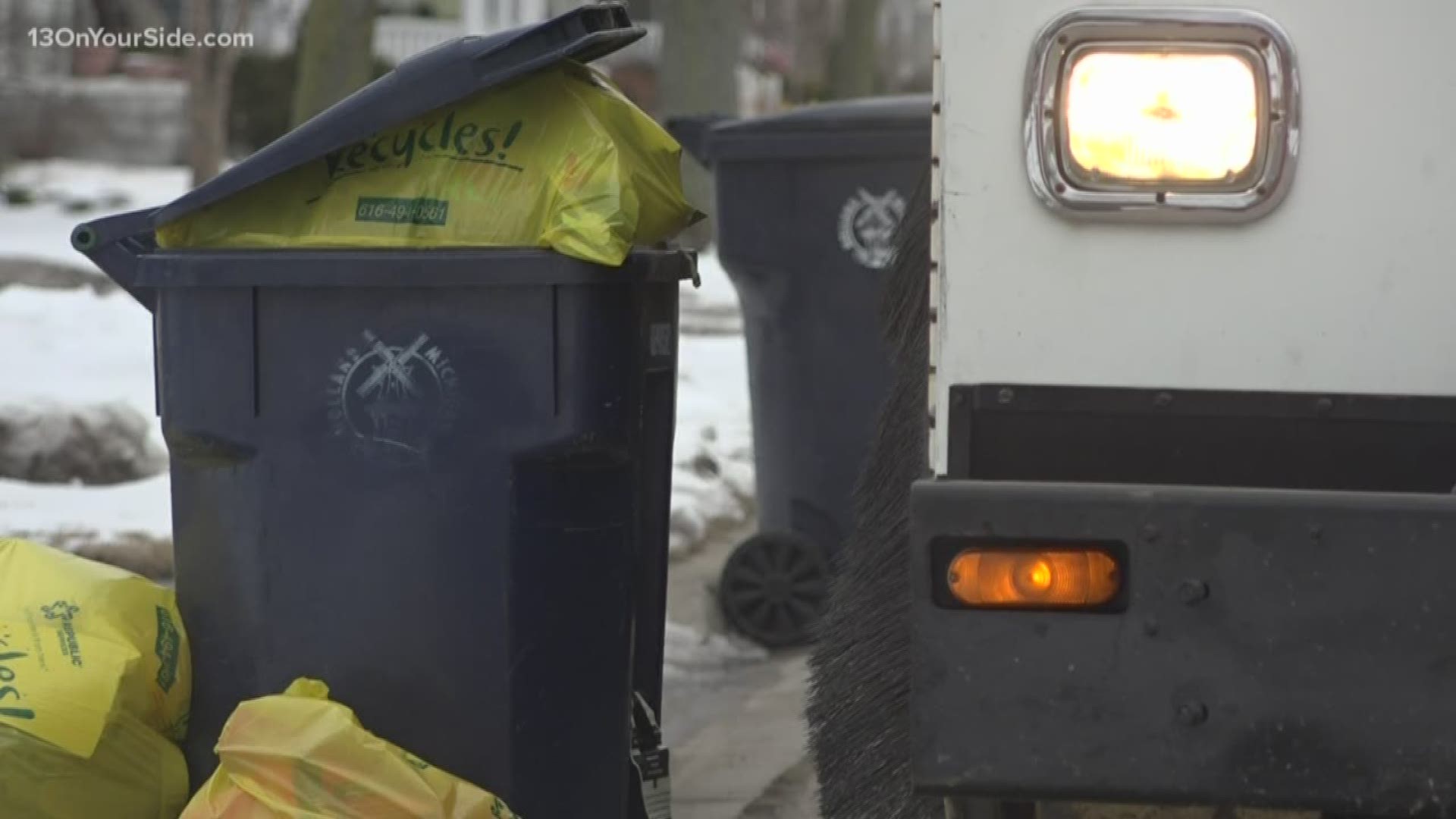 City leaders are pushing for recyclables to be collected in a separate cart.
