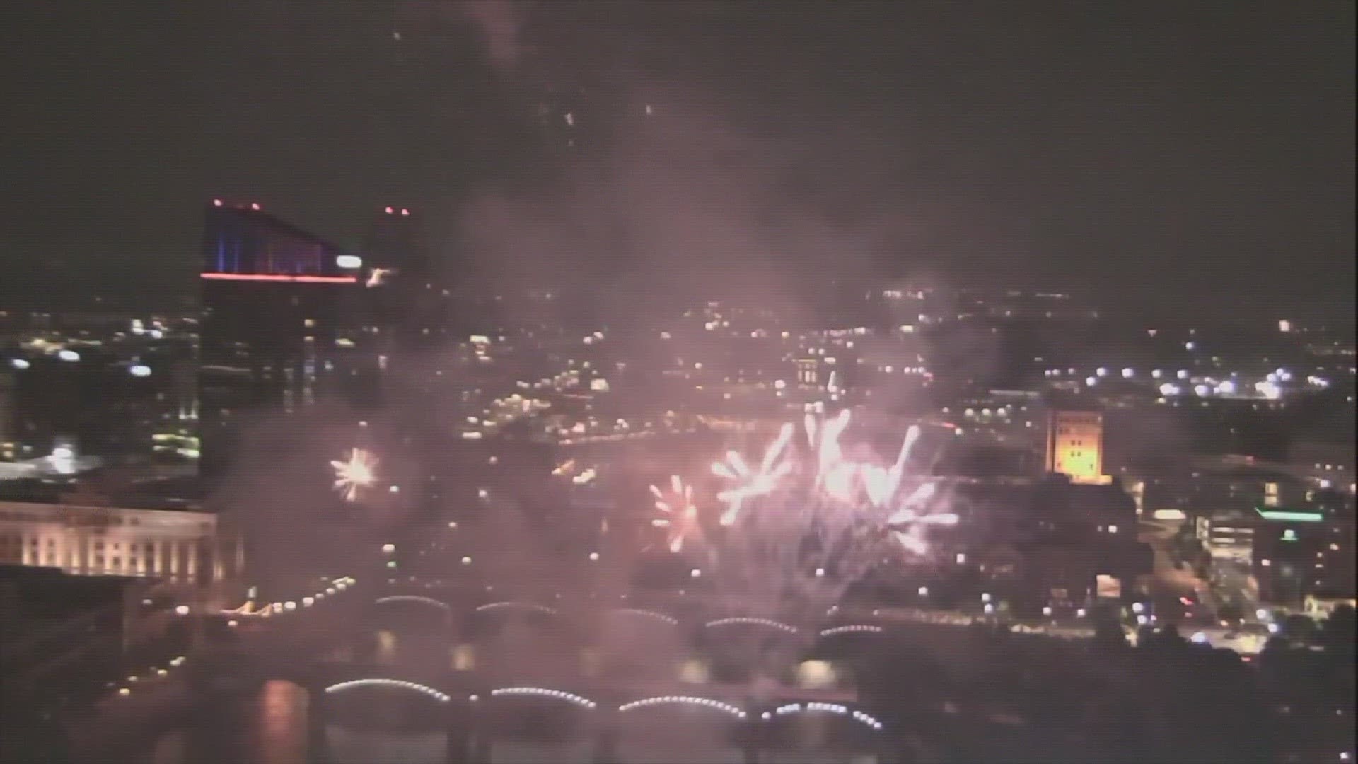 Watch the Grand Rapids Fireworks display as seen from two different traffic tower cameras around Grand Rapids.