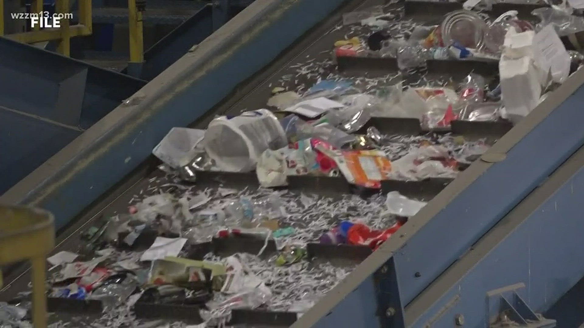 Kent County workers show how recycling works, part 1