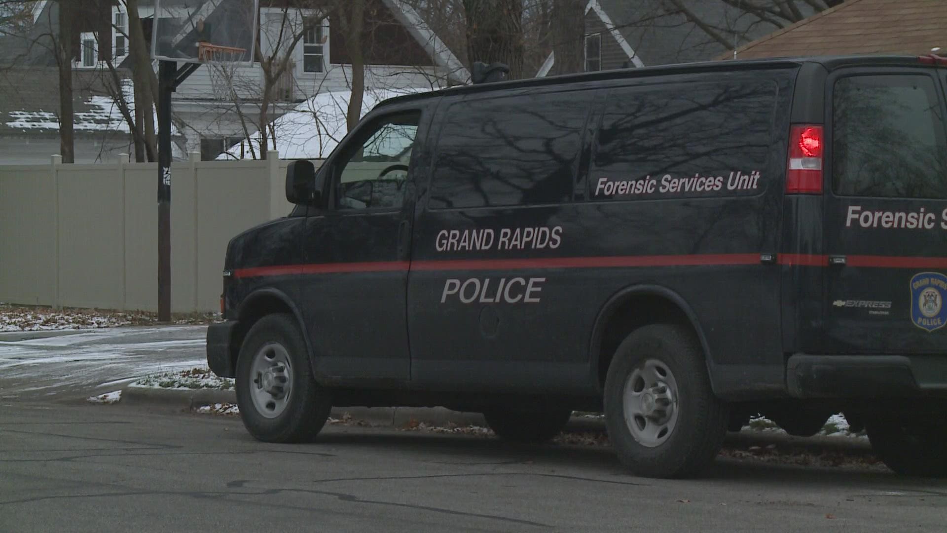 Police investigate shots fired on city's southeast side | wzzm13.com