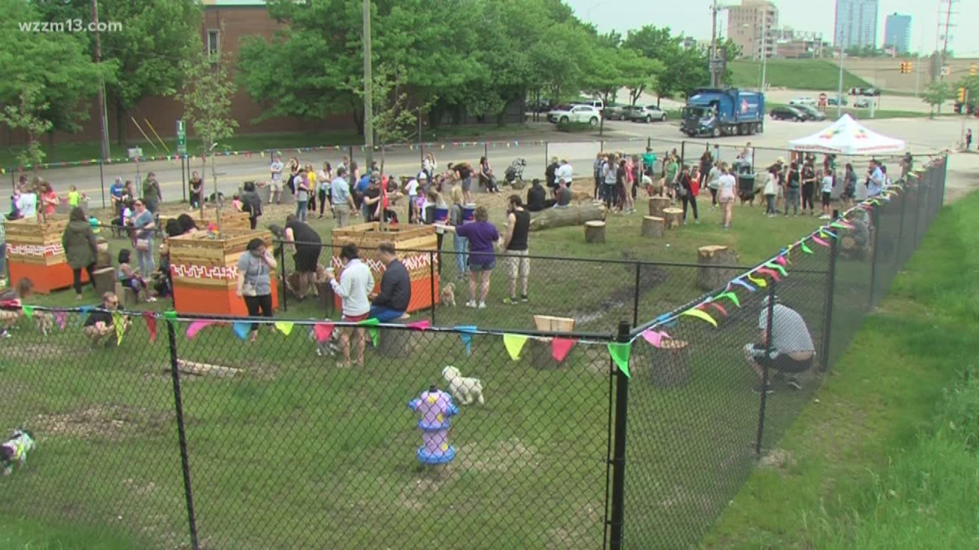Downtown Grand Rapids dog park officially opens