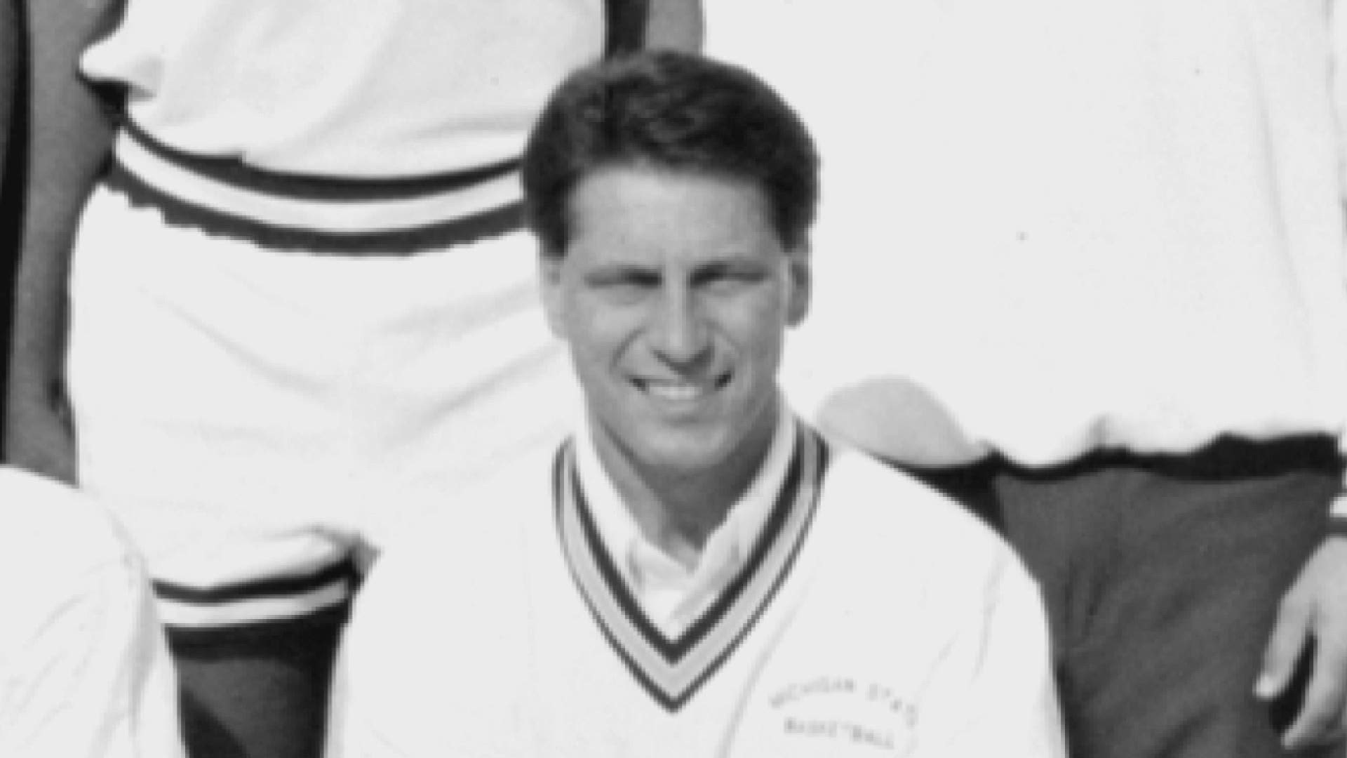 In 1989, MSU head coach Tom Izzo, Georgia coach Tom Crean, and Chicago Bulls head coach Jim Boylen were roommates while working as Spartan assistant coaches.