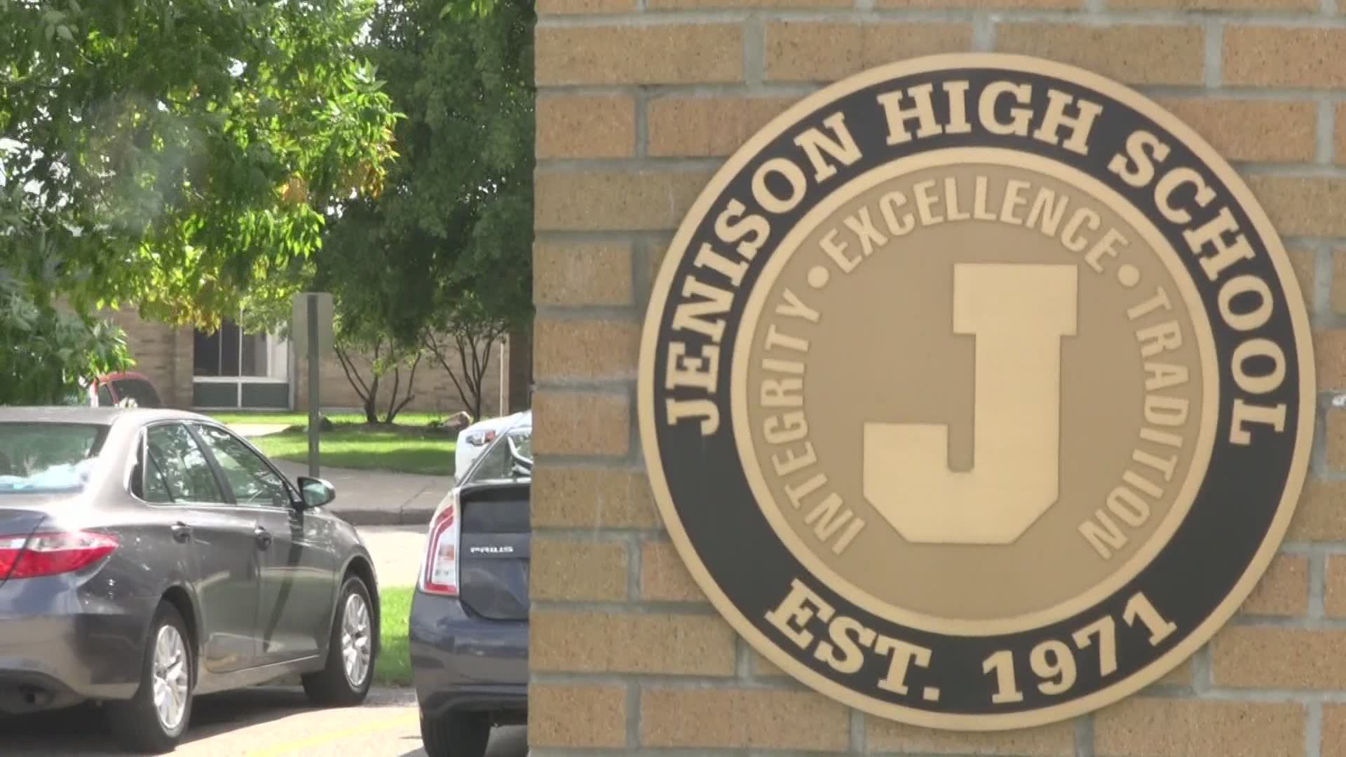 A student at Jenison High School is trying to change the school's dress code, and her petition has just under one thousand signatures. p