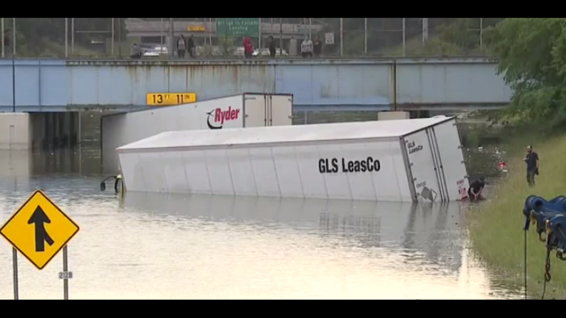 State of emergency declared in Detroit area due to flooding | wzzm13.com