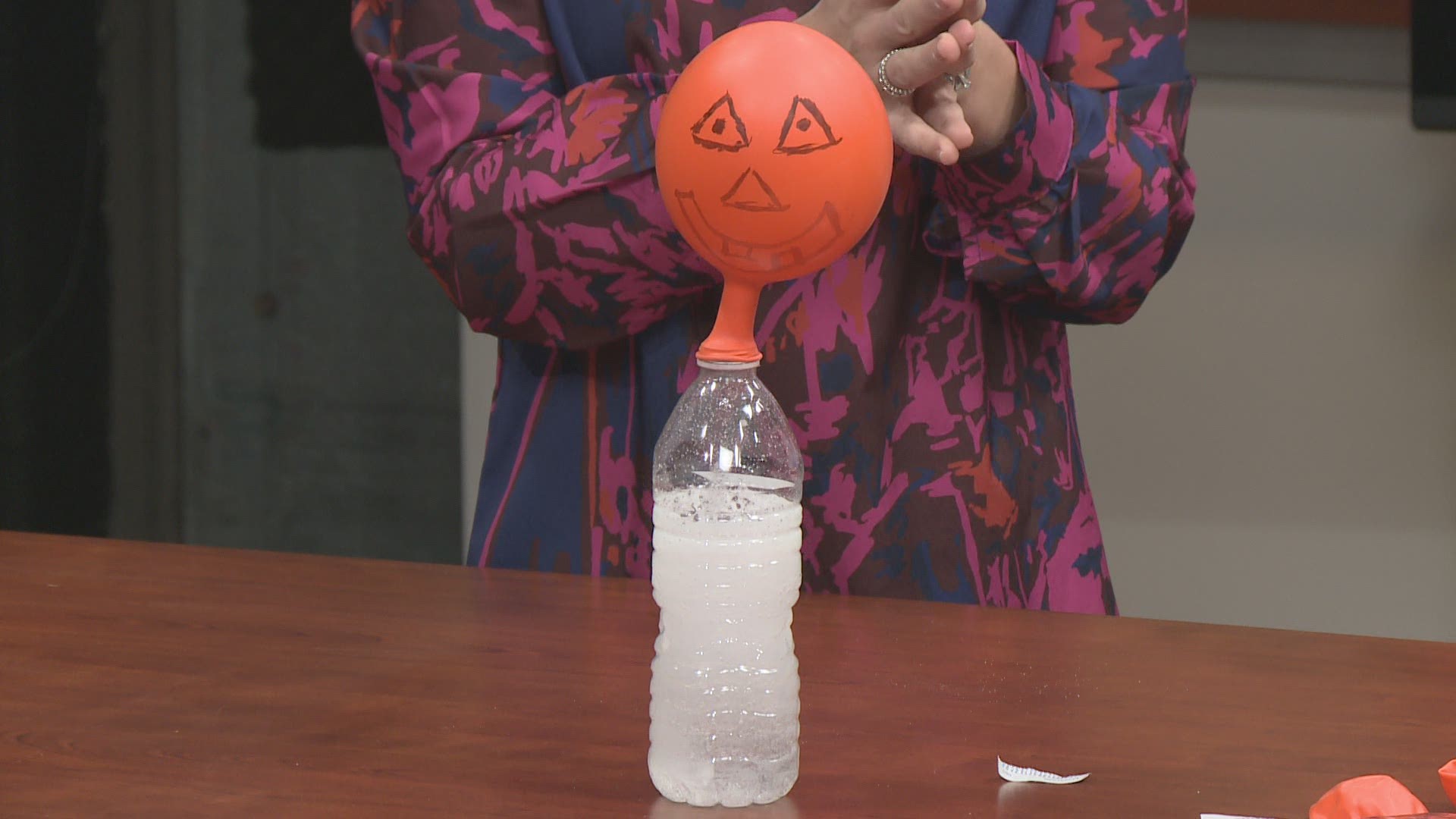 This week's Science Hack with Sam Jacques explores how a solid and liquid can make a gas.