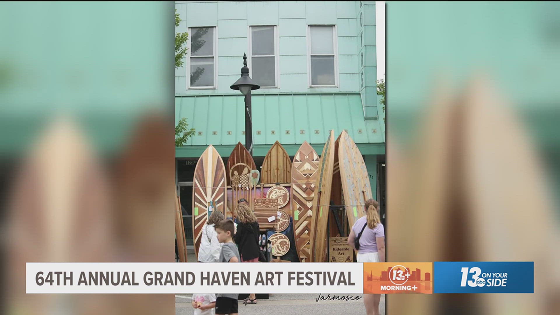 The festival gives you a chance to meet local artists and buy everything from paintings to sculptures and more.