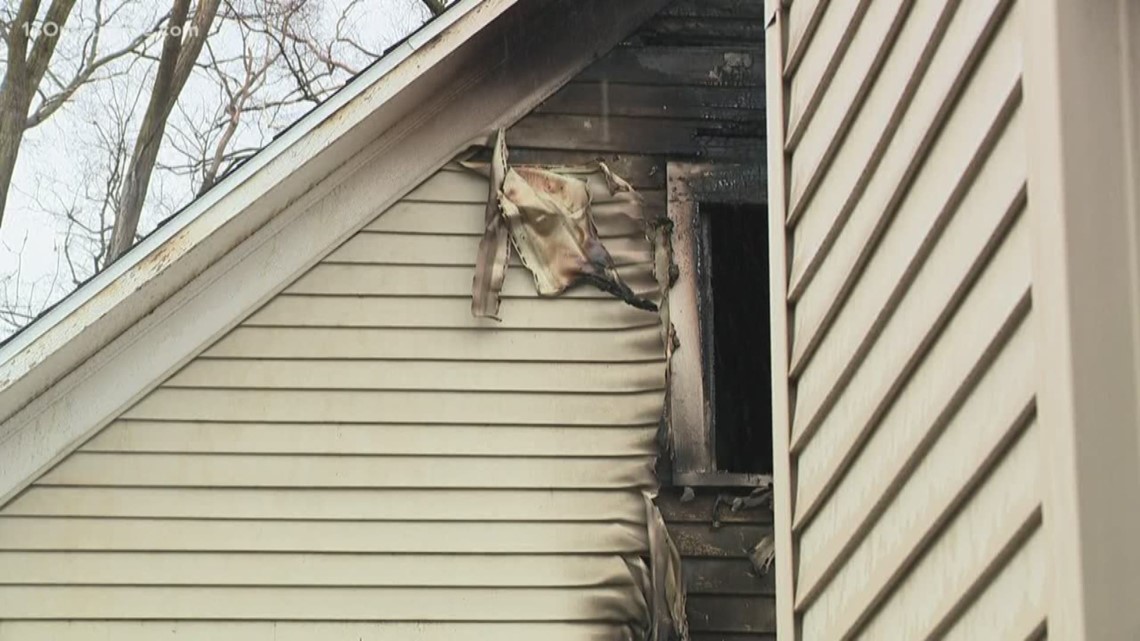 1 dead, 1 in critical condition after house fire in Grand Rapids ...