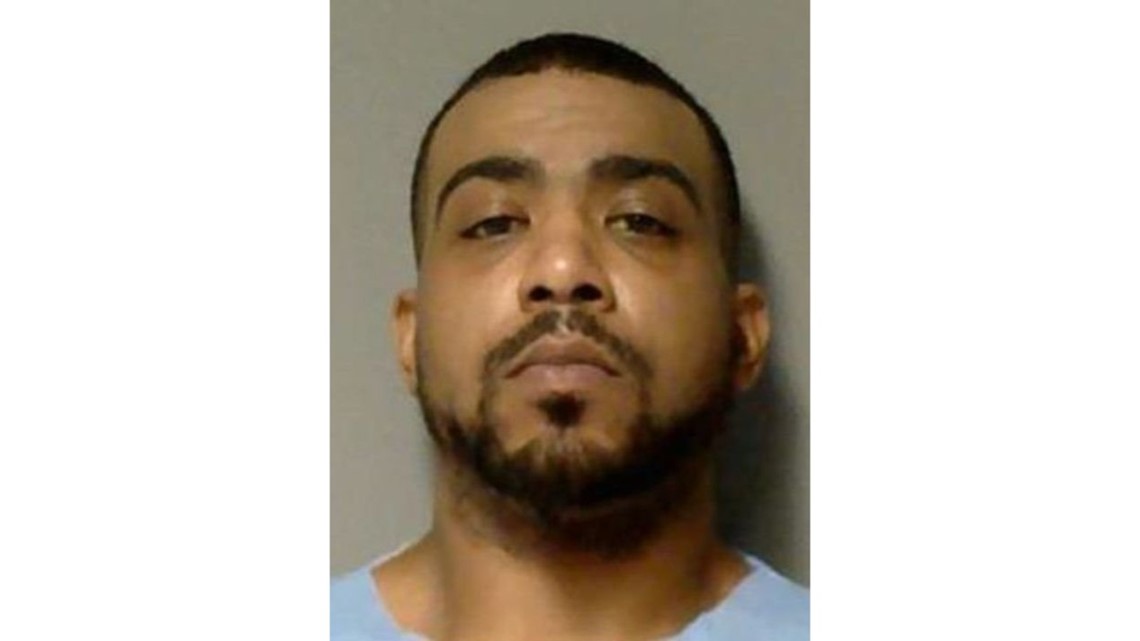 Police Man Returned To Scene Of Fatal Lansing Shooting To Kick His 