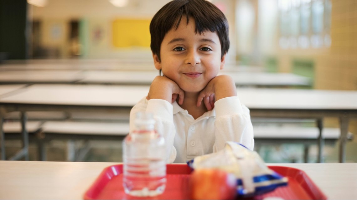 'Meet Up and Eat Up' program makes sure students don't go hungry this