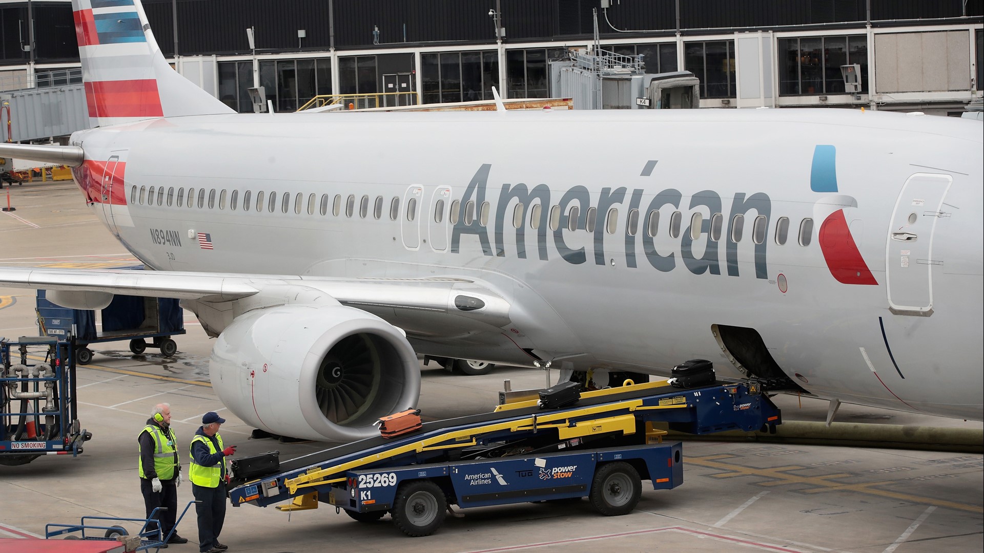 Kalamazoo airport the return of American Airlines