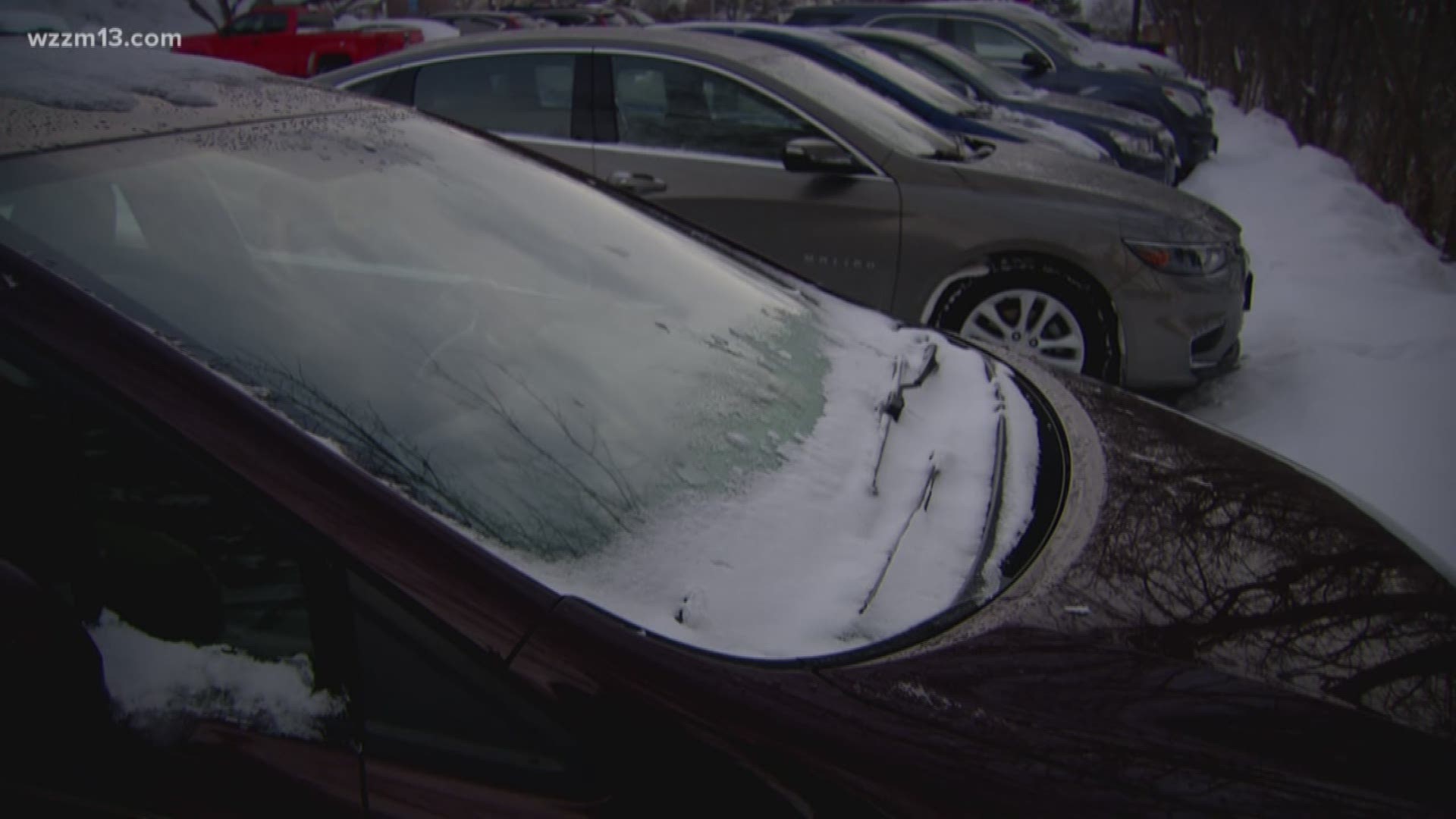 A Michigan lawmaker wants to make it mandatory that drivers turn on their headlights during bad weather, and at all times when the windshield wipers are activated.