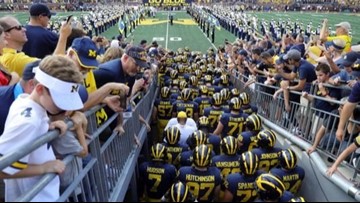 Michigan Football Vs Maryland Kickoff Suspended Due To