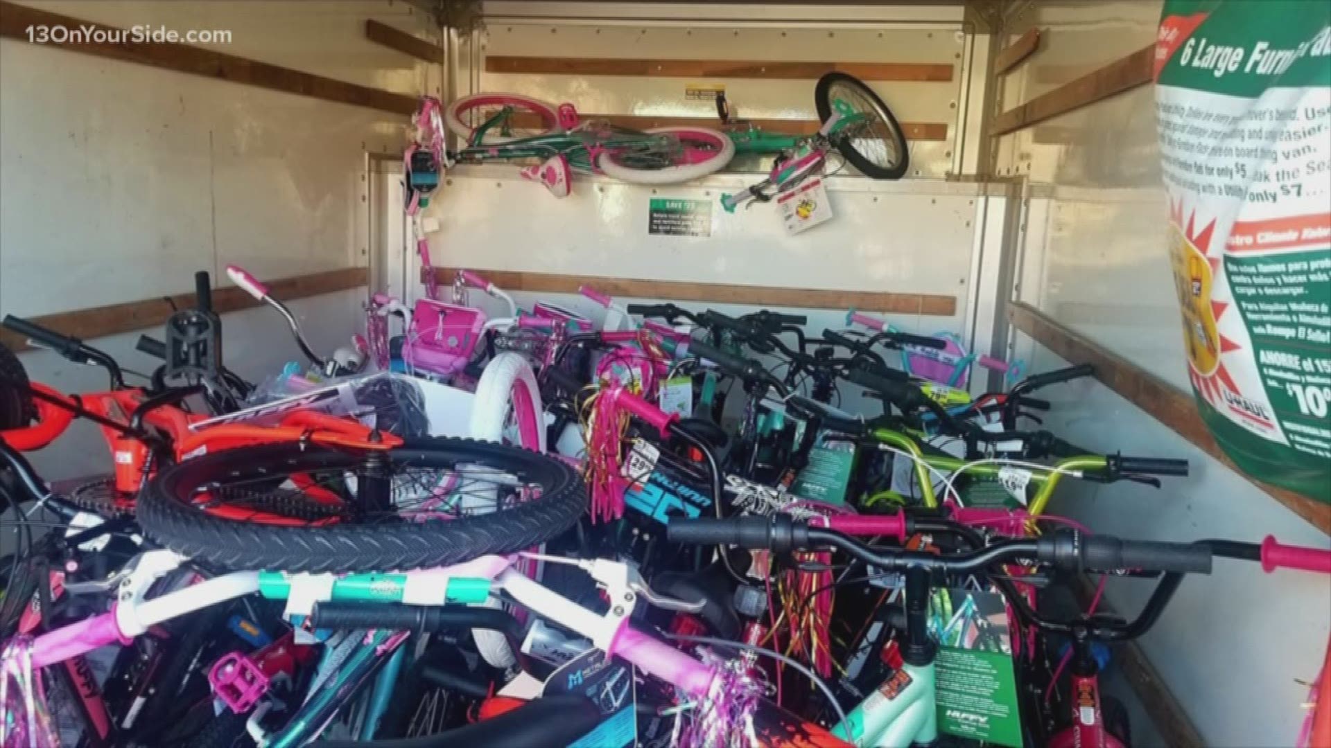 Muskegon dads give away 100 bikes to local kids