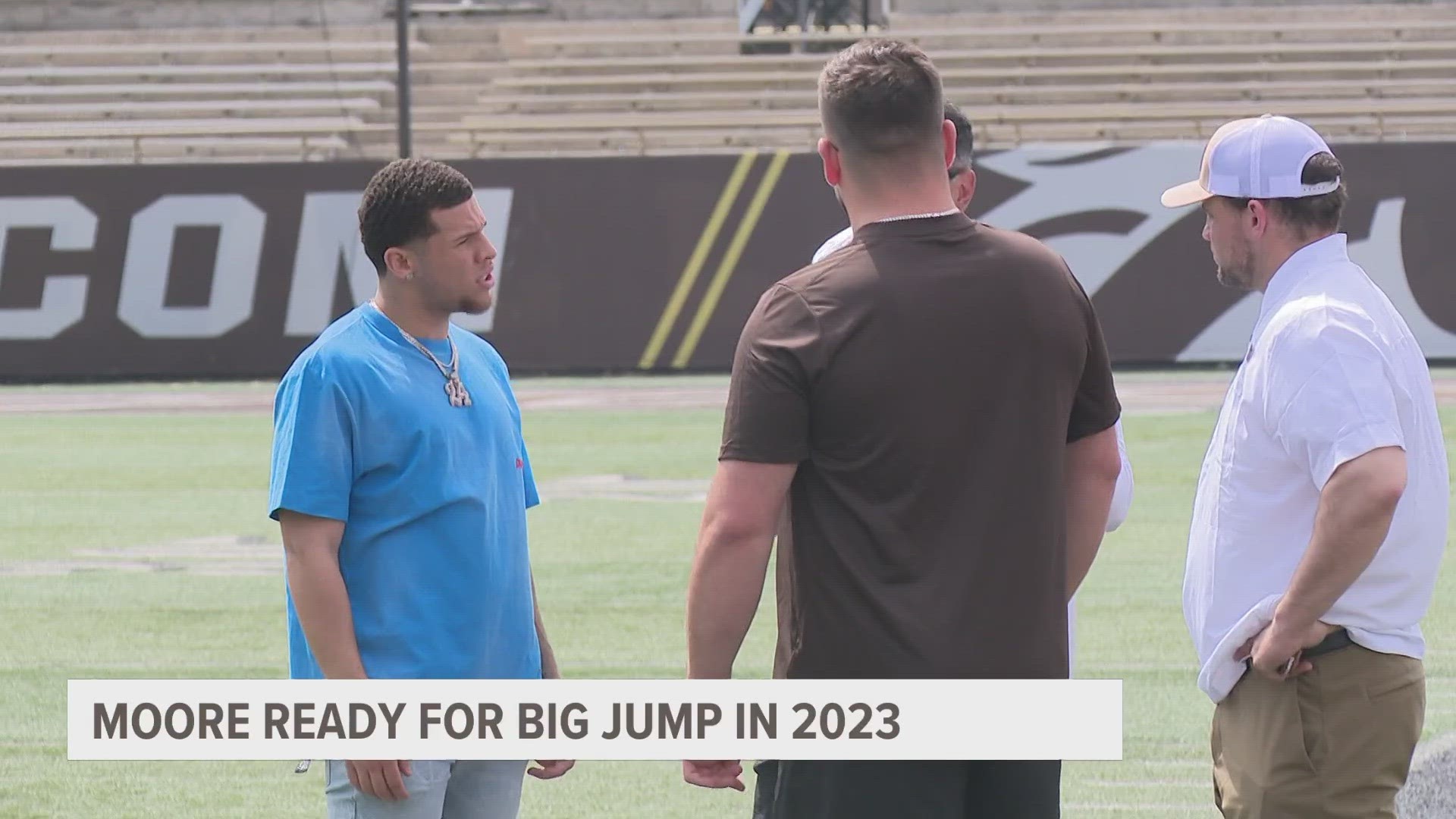 The Western Michigan football team closed out the spring in style on Saturday... with Super Bowl Champs Skyy Moore and Mike Caliendo in attendance at Waldo Stadium.