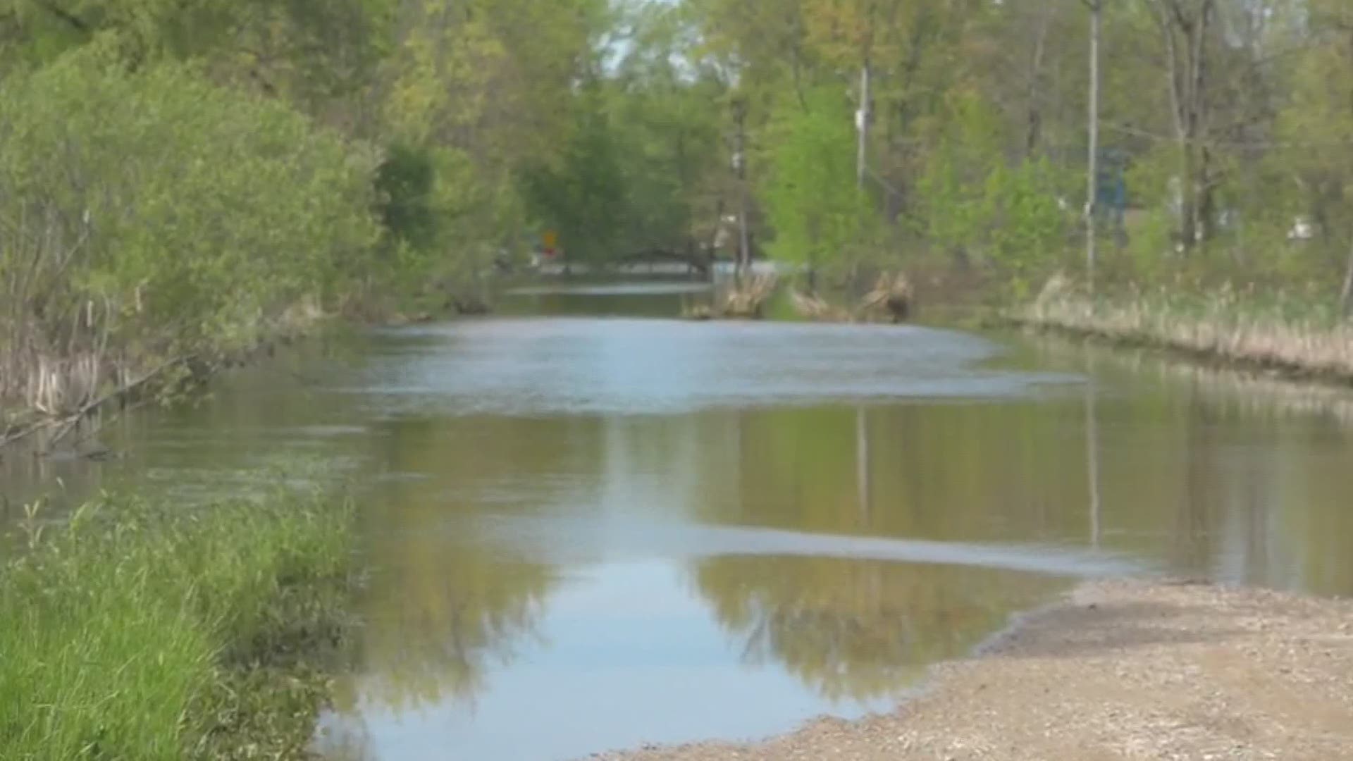 We're getting a new look at the severity of the flooding along the Grand River in Ottawa County.
This is video from Van Lopik Avenue, just east of M-231.