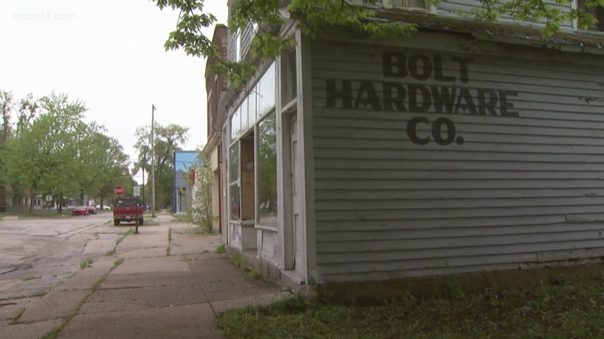 Bolt Hardware building coming down