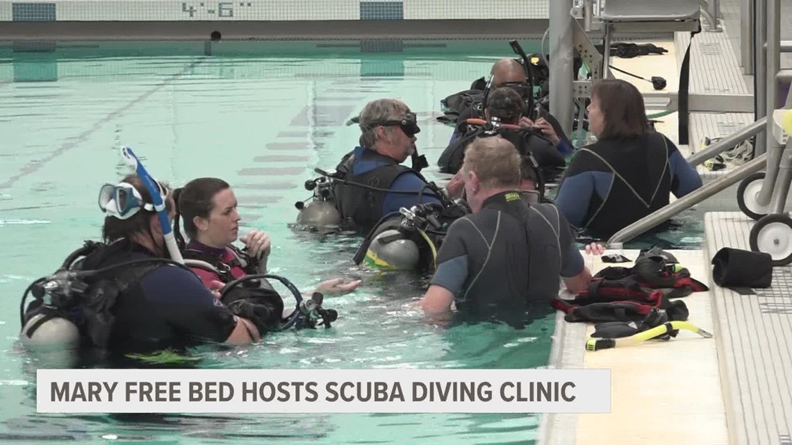 Mary Free Bed hosts adaptive scuba diving clinic
