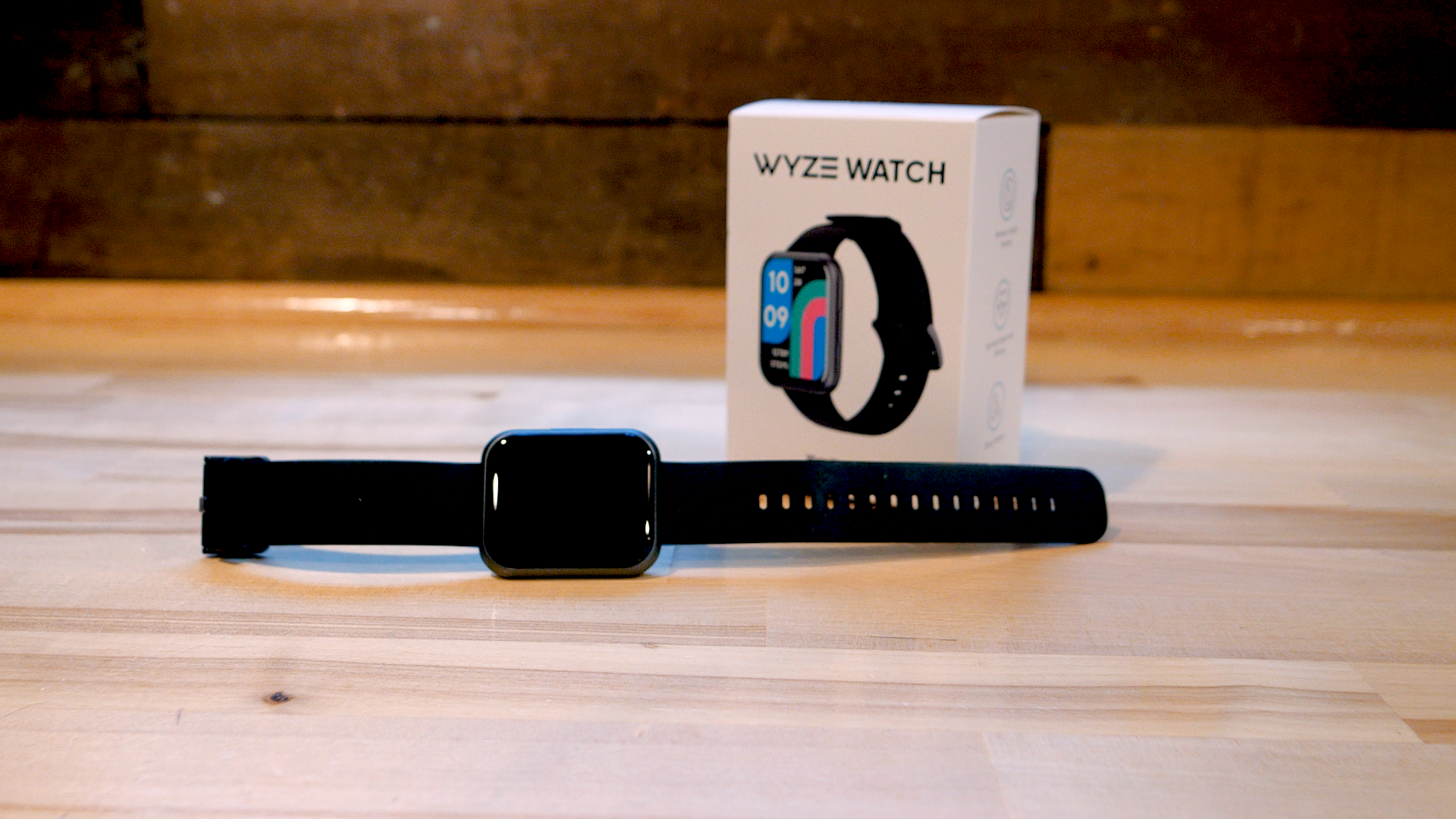 We try out the WYZE watch: It’s a watch that includes a heart rate monitor, fitness tracker, blood oxygen monitor. Does it work? We Try It Before You Buy It!