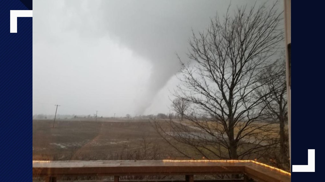 Grand Rapids Gas Prices >> Tornado damage reported in Shiawassee and Genesee counties ... Grand Rapids Gas Prices >> Tornado damage reported in Shiawassee and Genesee counties ...