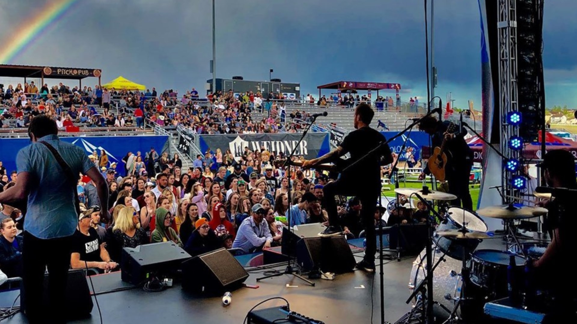 Zoko 822, The Garage Bar and StreetEatsGR are teaming up for a Block Party with Gunnar & The Grizzly Boys!  It's Saturday, July 20 2019 with doors opening at 11 a.m.