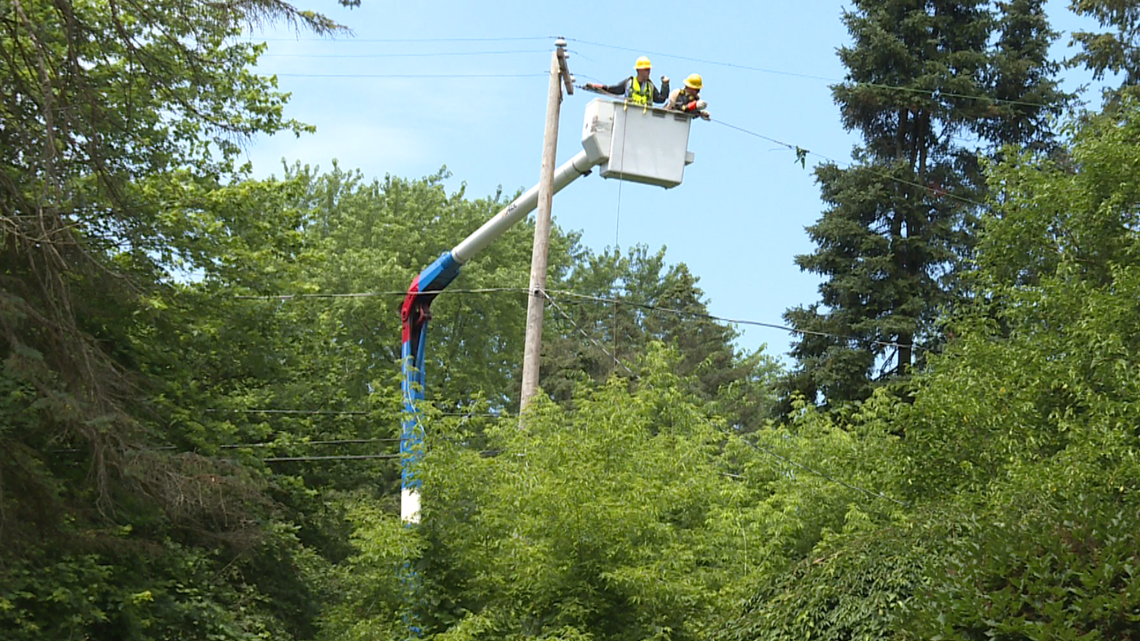 Consumers Energy offering buyouts to nearly 5,000 employees - Vimarsana News