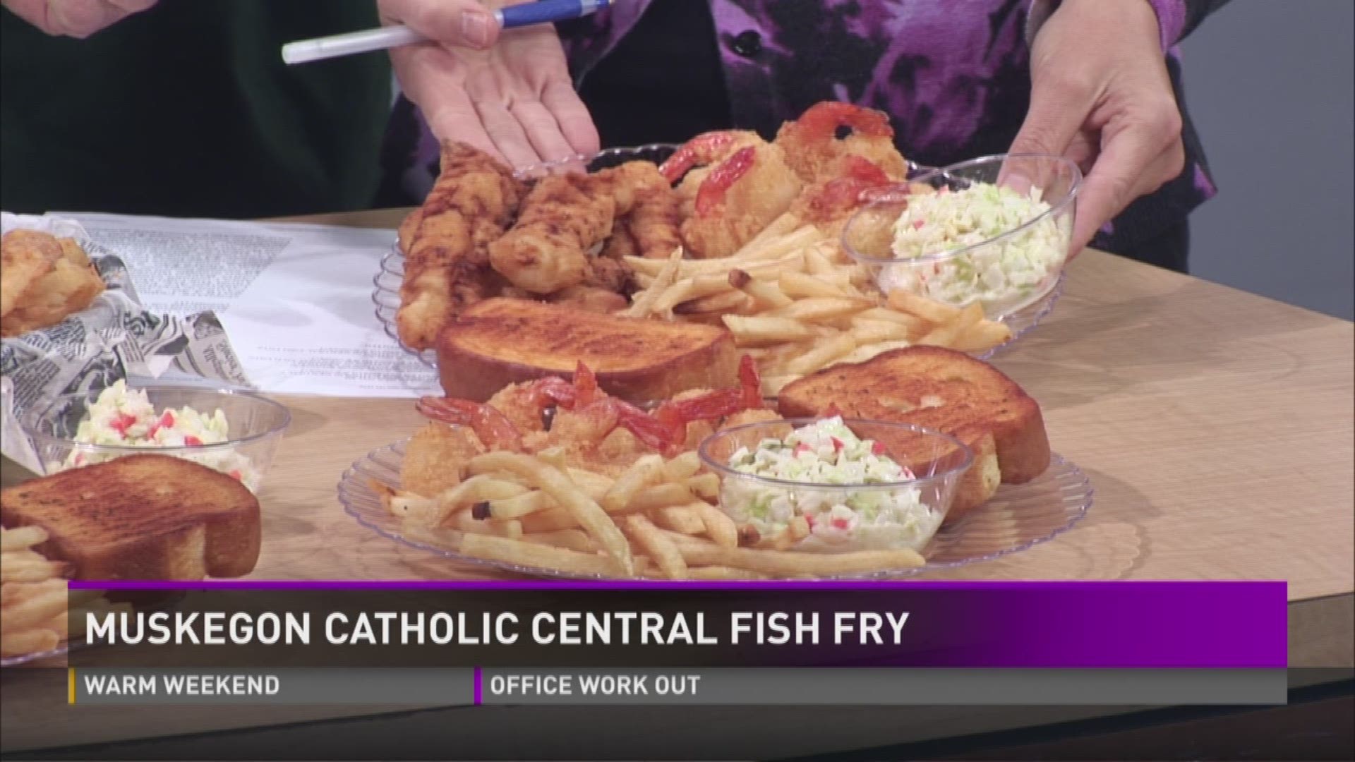Fish Fry Friday Muskegon Catholic Central Wzzm13 Com