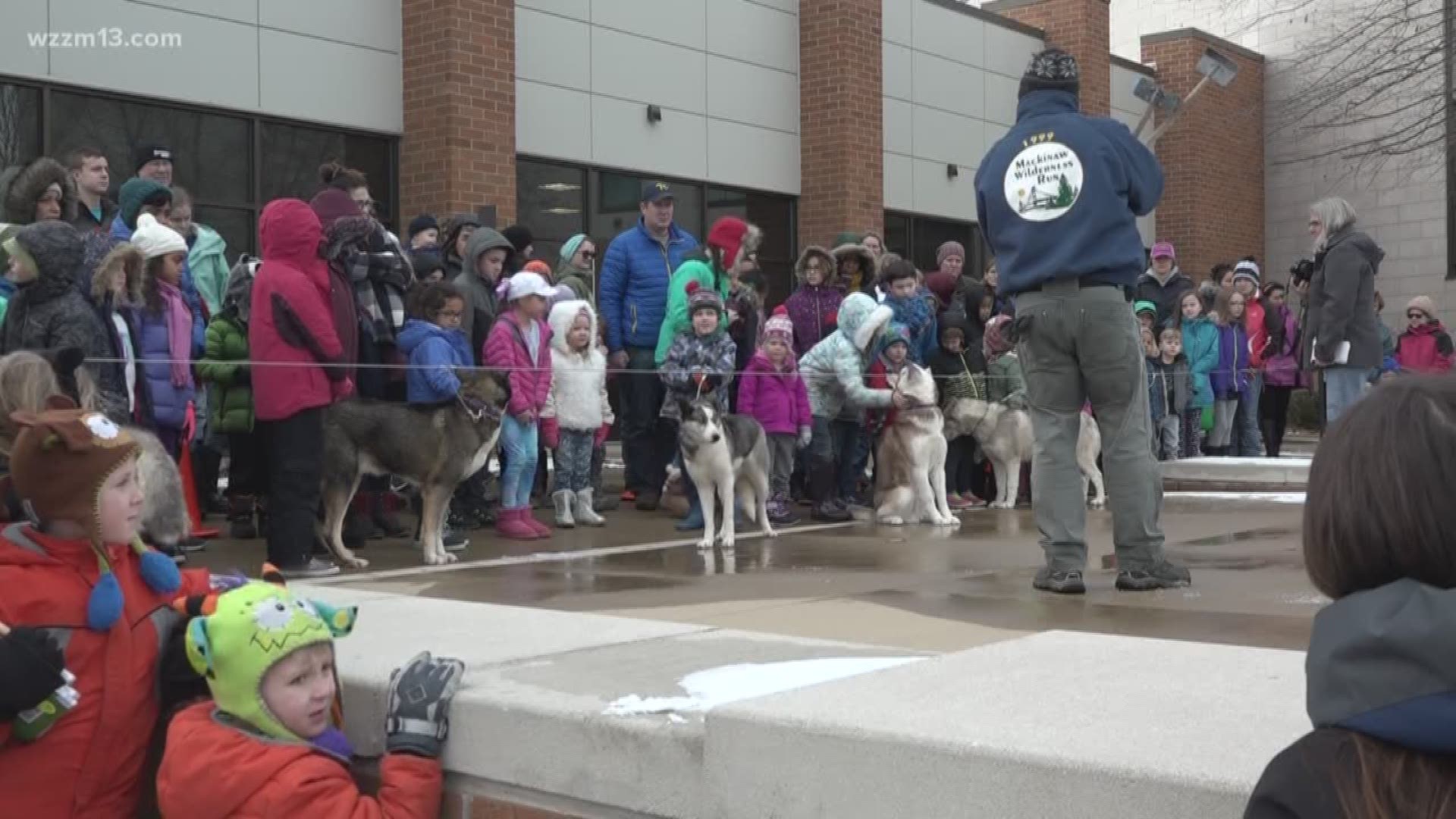 Sled dogs visit Kent District Library